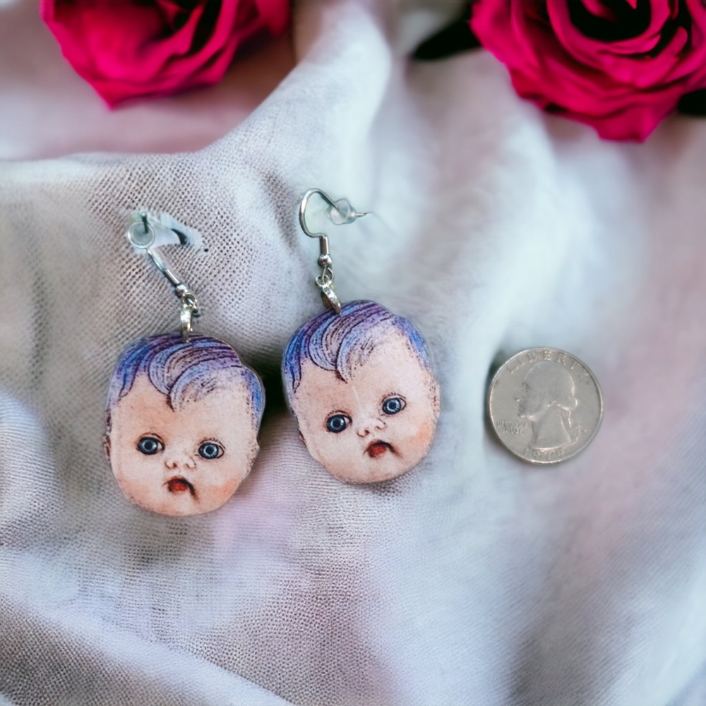 Dolls earrings